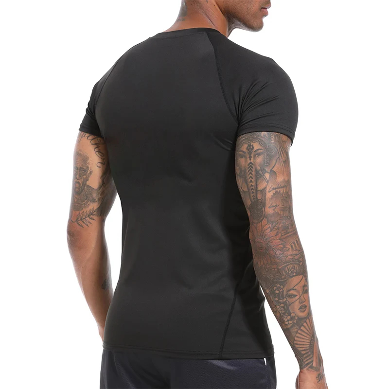 Męskie koszulki kompresyjne z  – Compression Shirt Workout recenzja i cena